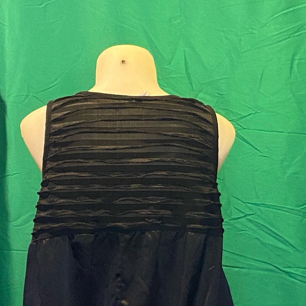 Women’s dress shirt